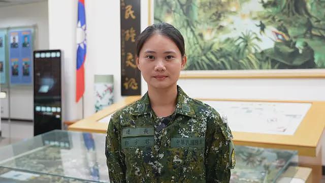 开战车的女人：台湾军队性别平等了吗（组图） - 3