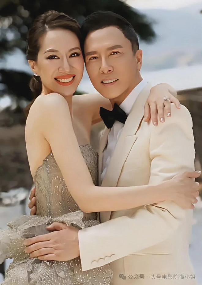 甄子丹老婆争议发文,夫妻评论区沦陷,62岁功夫巨星露面补救(组图) - 8
