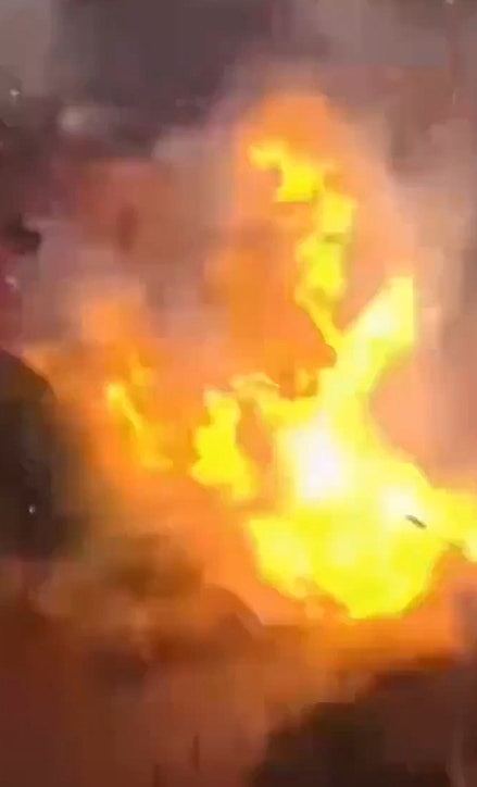 湖南烟花店主死控官员饮农药不治！知情人：经营许可证被卡（组图） - 6