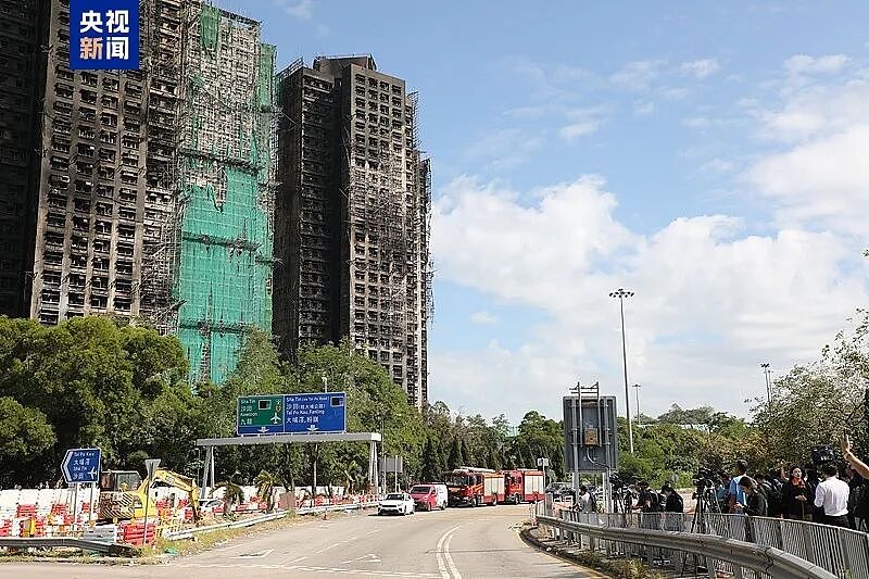 李家超就香港火灾再发声：装修工程涉舞弊，有预谋用不合规非阻燃围网，将追责到底（组图） - 2