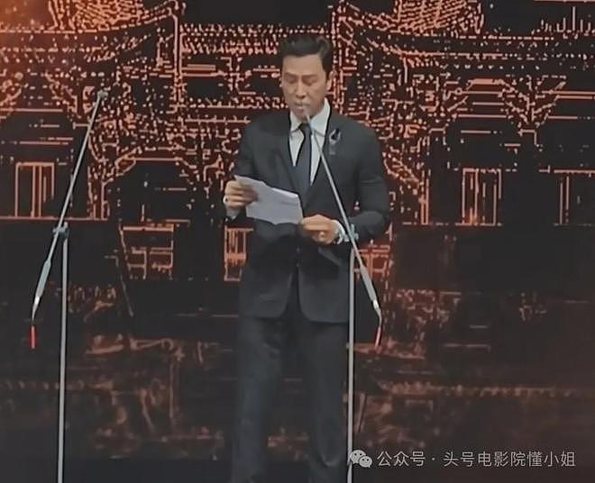 甄子丹老婆争议发文,夫妻评论区沦陷,62岁功夫巨星露面补救(组图) - 1