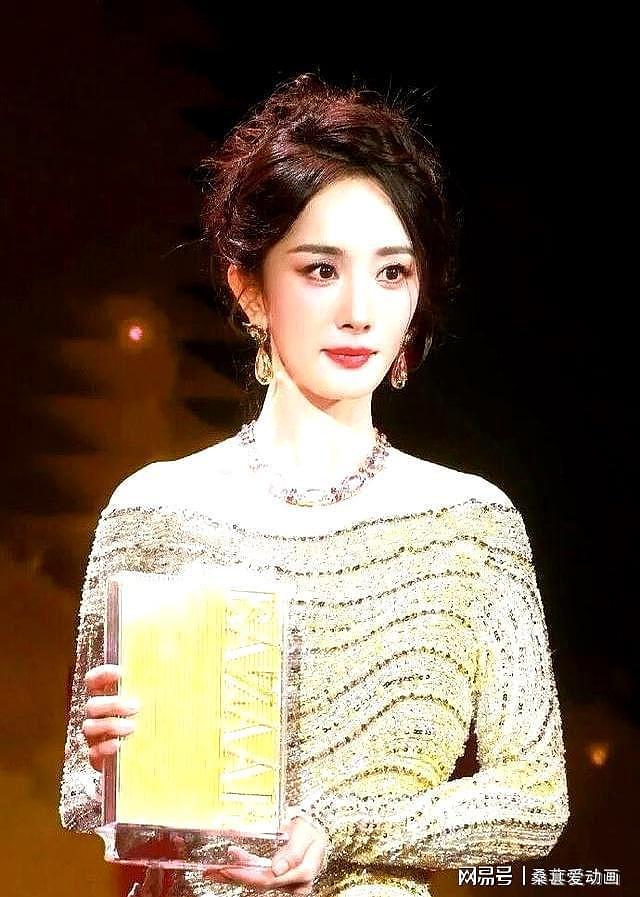 金莲花奖女配提名,85花顶流之争再升级!杨幂逆袭打脸质疑者?(组图) - 6