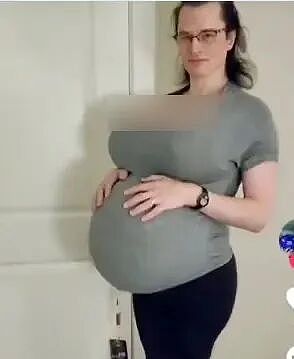 看不懂！男老师隆胸、戴假肚子假装怀孕？却坚称仍是男人，只是爱好特殊（组图） - 5