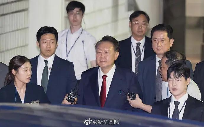 尹锡悦超过全斗焕,被评为韩国“史上最差前总统”(组图) - 4