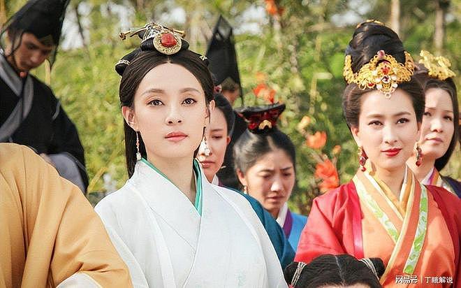 孙俪现状曝光,人前光鲜人后心酸,内娱中年女星引关注(组图) - 3