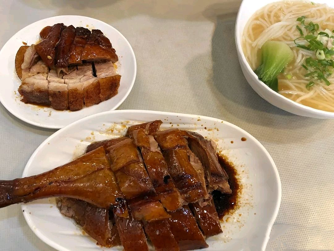 时代落幕!香港最后一位“草根皇帝”离世,留下17亿身家...(组图) - 7