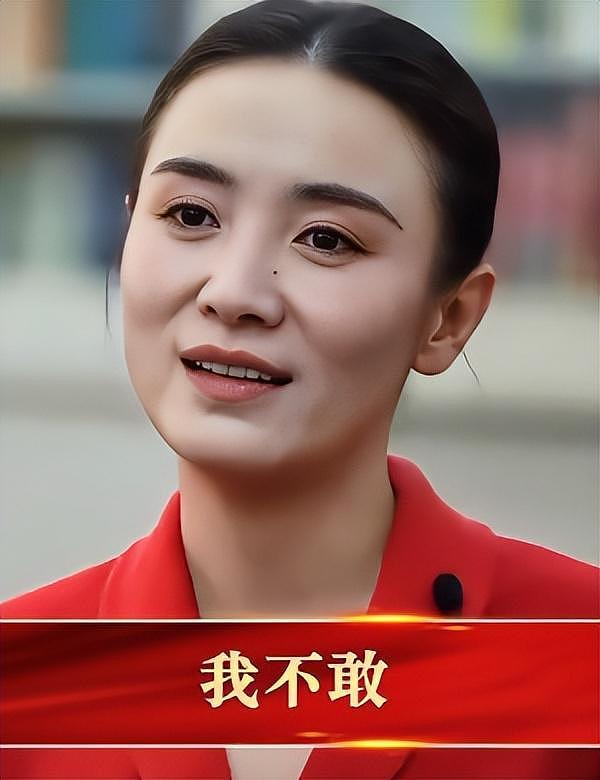 官媒发文,高调官宣45岁宋佳喜讯,她让整个娱乐圈刮目相看(组图) - 6