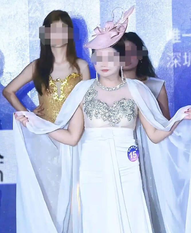 “不符合大众审美”的模特大赛冠军回应质疑：要抚养两个上高中的孩子，不可能花几十万操作冠军（图） - 1