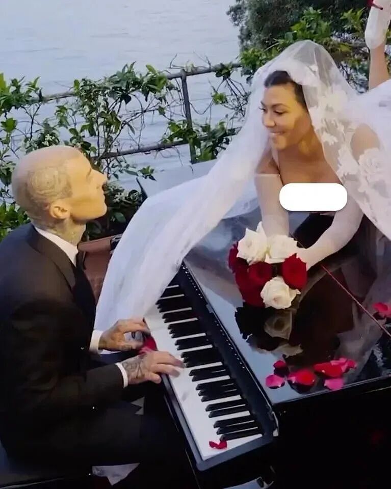 卡戴珊大姐陷窒息婚姻!刚高龄生娃,1米9老公强拉她跑5公里?粉丝:她已被洗脑(组图) - 25