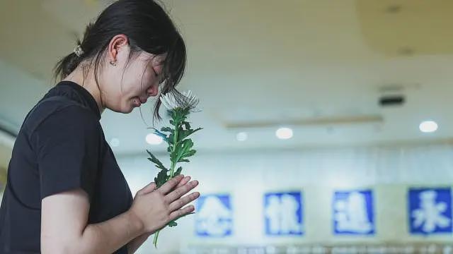 香港宏福苑大火:死亡数增至156人,10名为外佣,成立“独立委员会”进行调查,民间记者会取消(组图) - 10