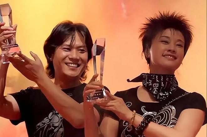 刘晓庆前夫独身21年，只因错信她的玩笑话，后半辈子当孤家寡人（组图） - 6
