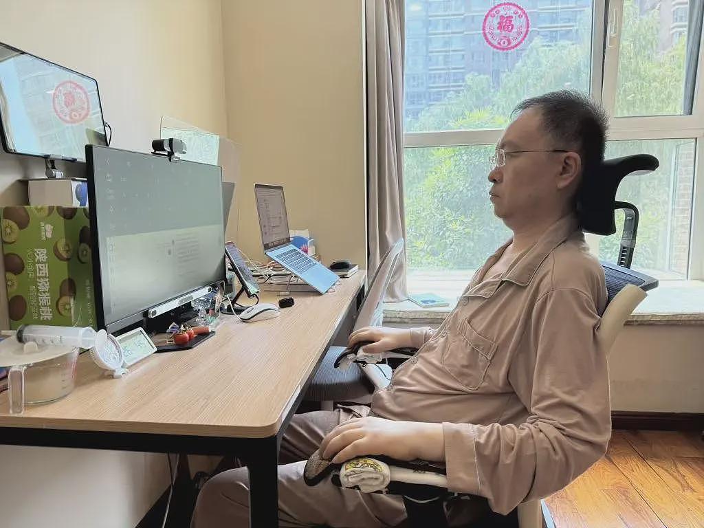 蔡磊:有一个梦想,创造一个自己“具身智能分身”(视频/图) - 1