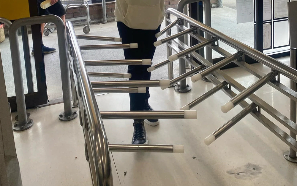 墨东区WWS终于开始试点了，网友震惊：是通地铁了吗（组图） - 5