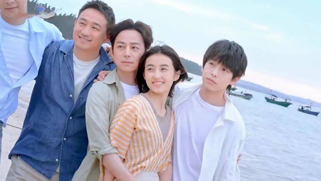 曝90后女演员和75后一夜情！李沁黄晓明等躺枪（组图） - 6
