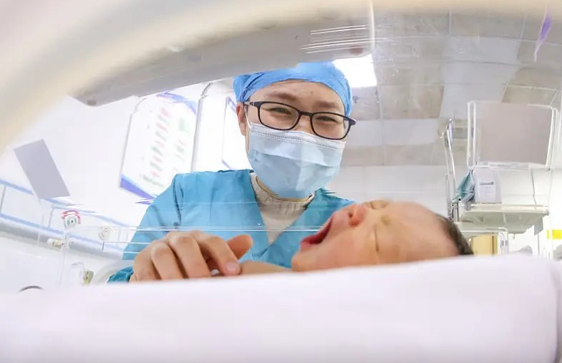 催生新招:北大研究指生3胎死亡风险最低!网民群嘲:“没力气上吊”(组图) - 4