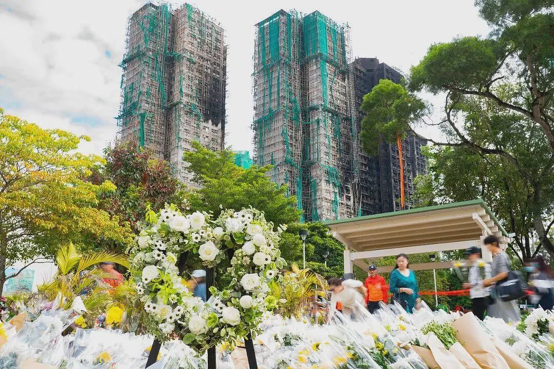 香港大火，“吹哨”内地高层住宅老化危机（组图） - 1
