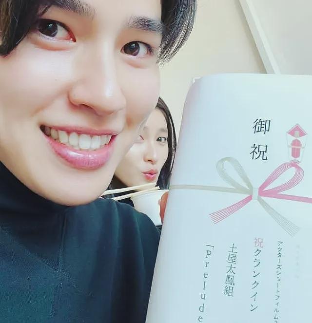 土屋太凤姐姐凭一张照片火爆全网！出道多年却一直被吐槽蹭明星妹妹流量（组图） - 20