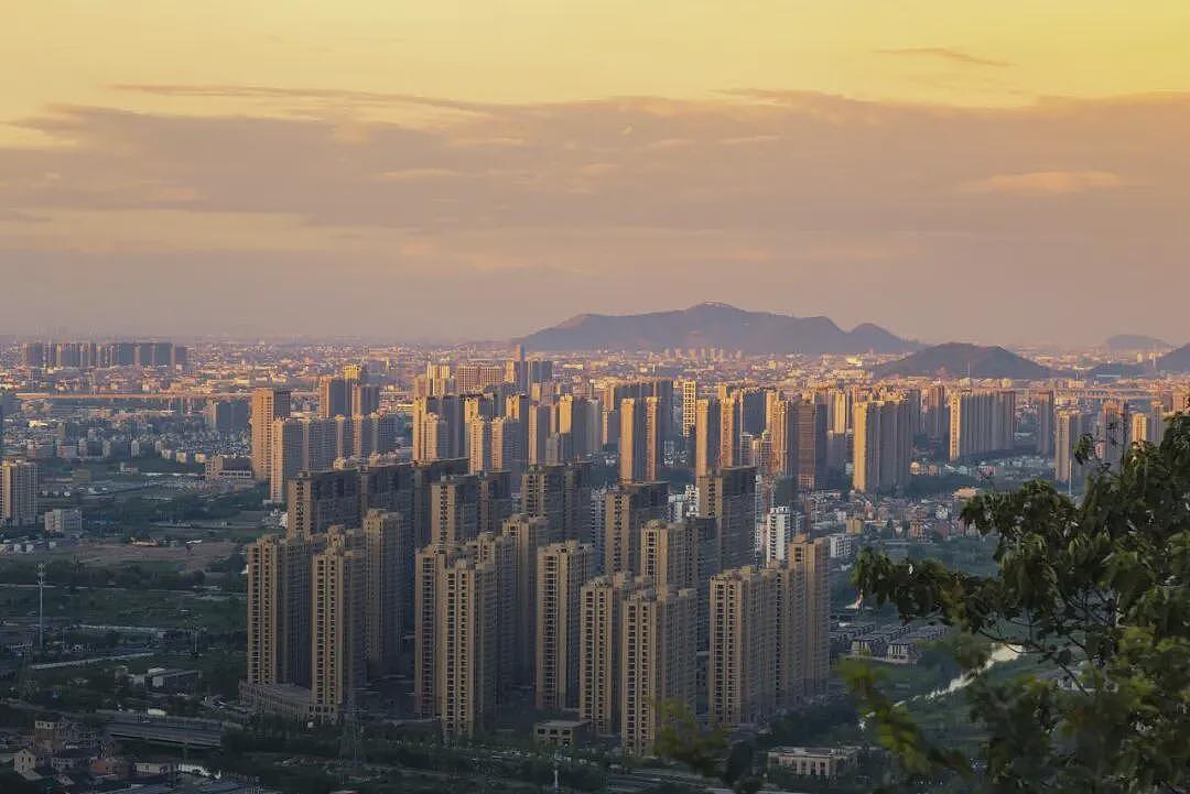 香港大火，“吹哨”内地高层住宅老化危机（组图） - 4