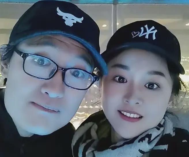 江苏夫妻生出蓝眼金发娃，网友评论炸锅，爸爸：亲生的，娃返祖了（组图） - 4