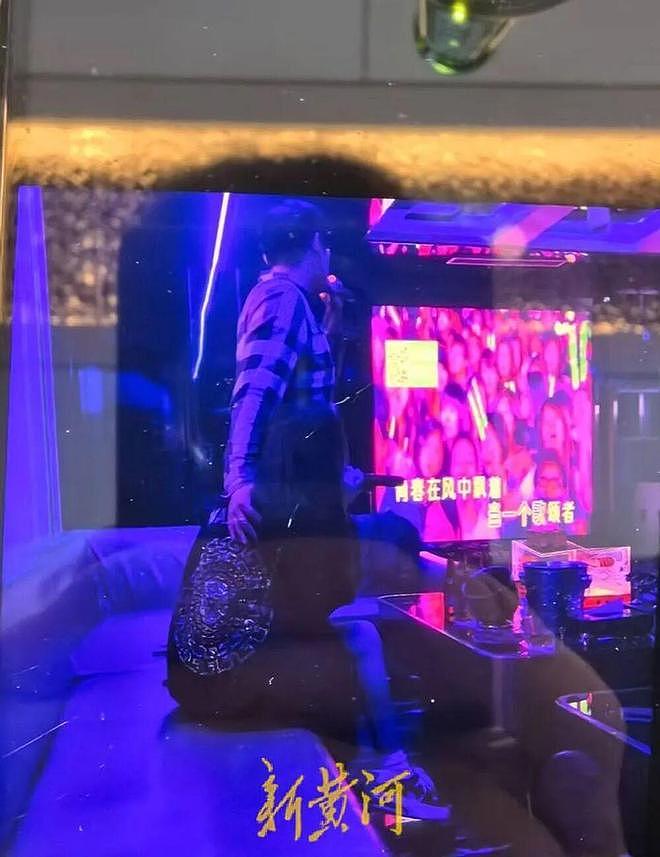国企高管被指接受高档宴请：陪酒女招待，必喝飞天茅台（组图） - 2