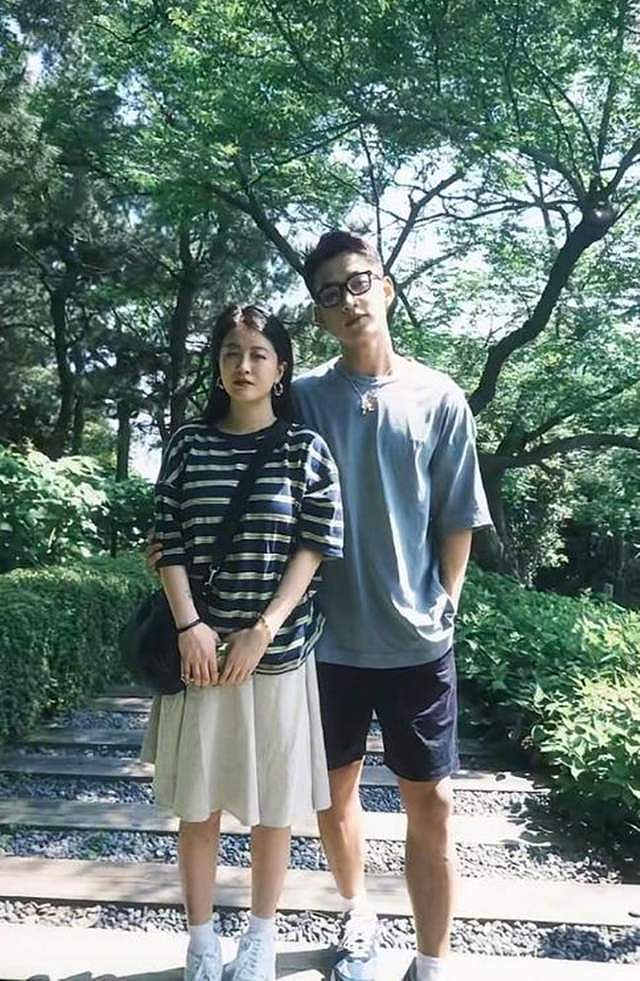 李嘉格官宣离婚当月，与男友大阪约会被偶遇，离婚后变得春光满面（组图） - 2