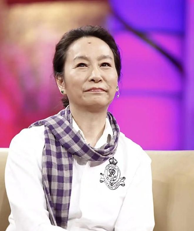 抹黑前夫，“霸凌”周迅，狂妄自大的奚美娟，现在为无知付出代价（组图） - 13