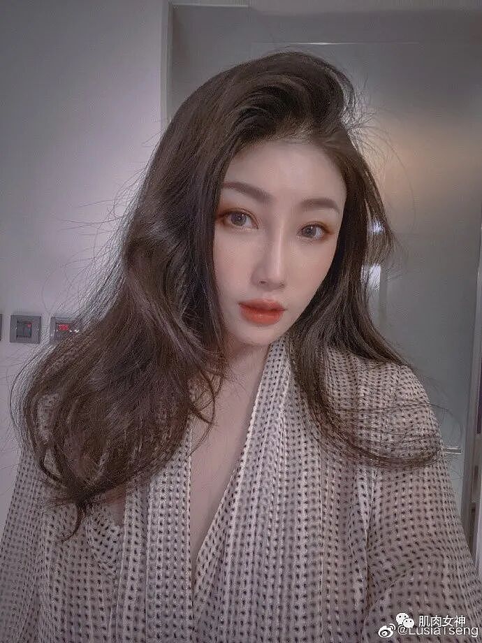 【美女】90后“多肉”健身女孩晒照，这样的尤物身材你给多少分（组图） - 31
