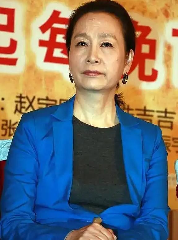 抹黑前夫，“霸凌”周迅，狂妄自大的奚美娟，现在为无知付出代价（组图） - 14