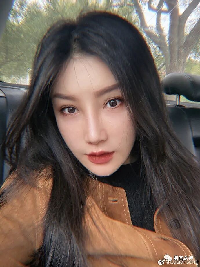 【美女】90后“多肉”健身女孩晒照，这样的尤物身材你给多少分（组图） - 14