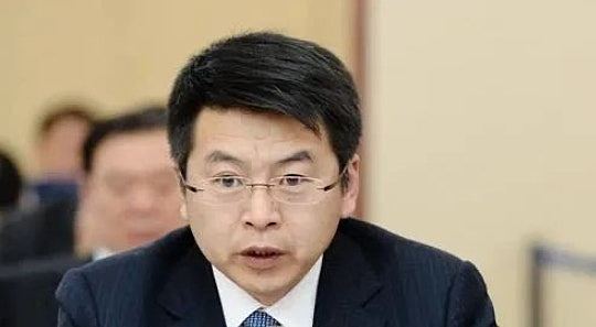 国家铁路局原局长费东斌,涉严重违纪违法被开除党籍公职(组图) - 3