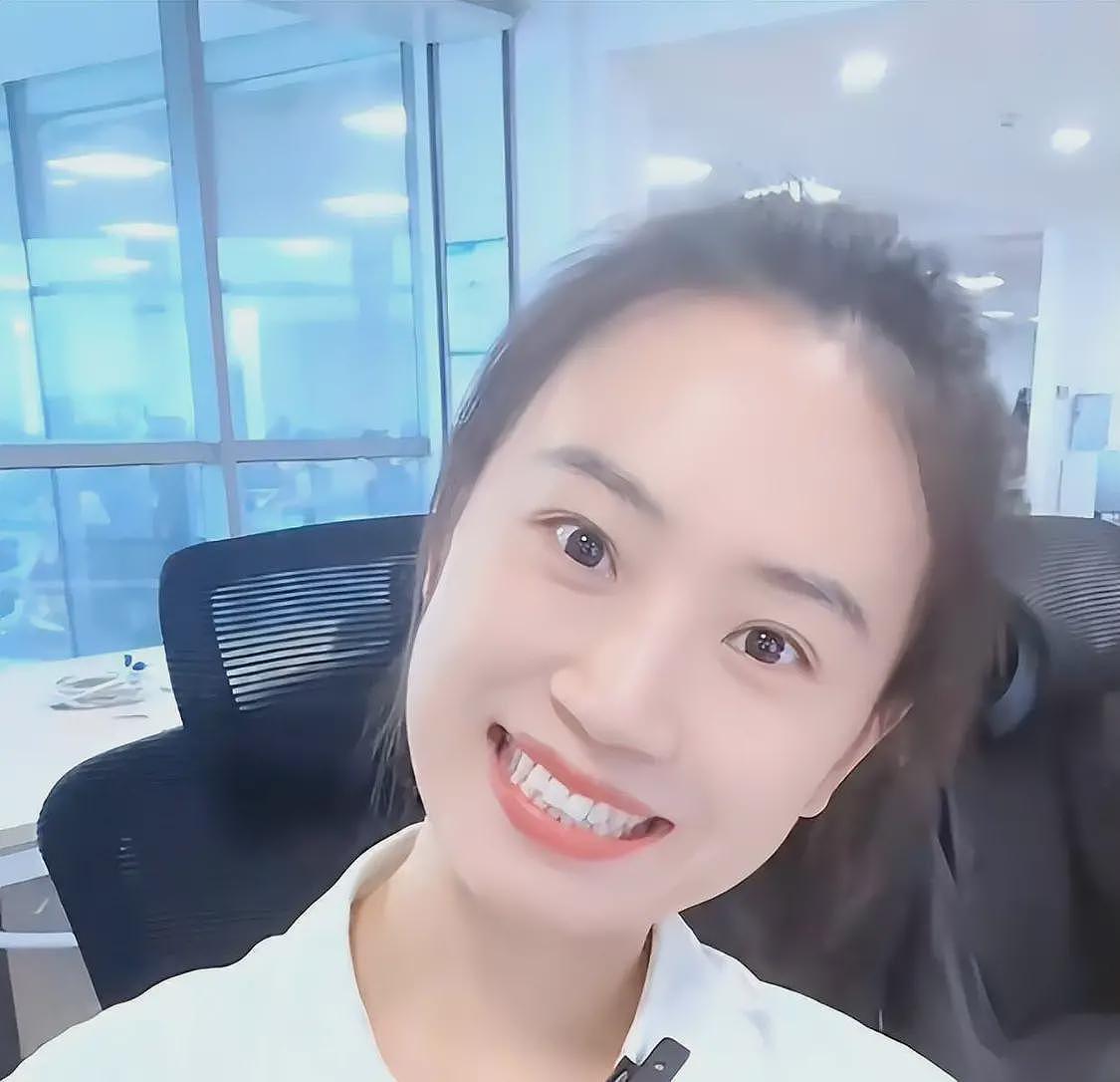 张雪峰二次封禁风波升级，本人关评论删视频，演唱会女子出手了（组图） - 9