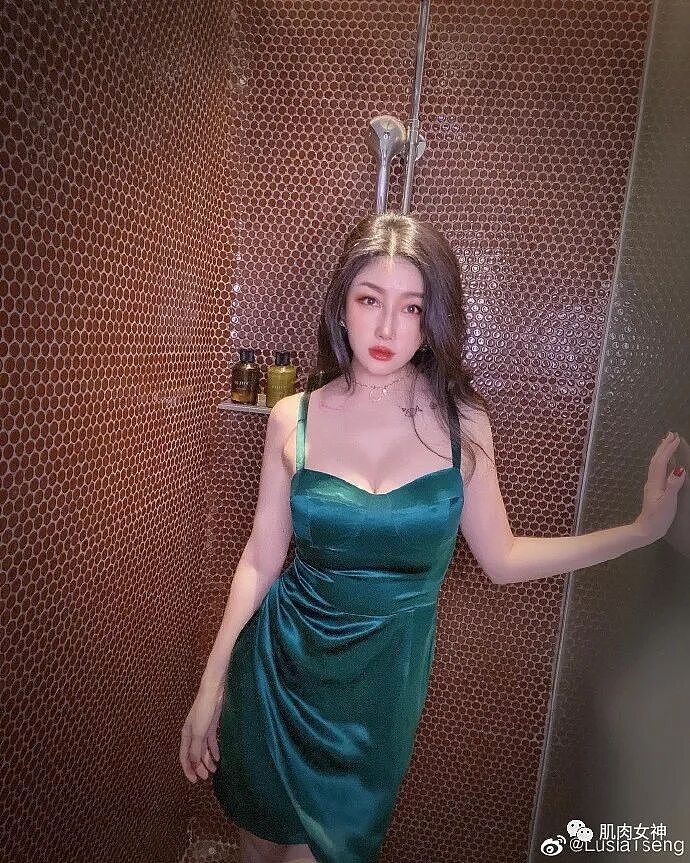 【美女】90后“多肉”健身女孩晒照，这样的尤物身材你给多少分（组图） - 3
