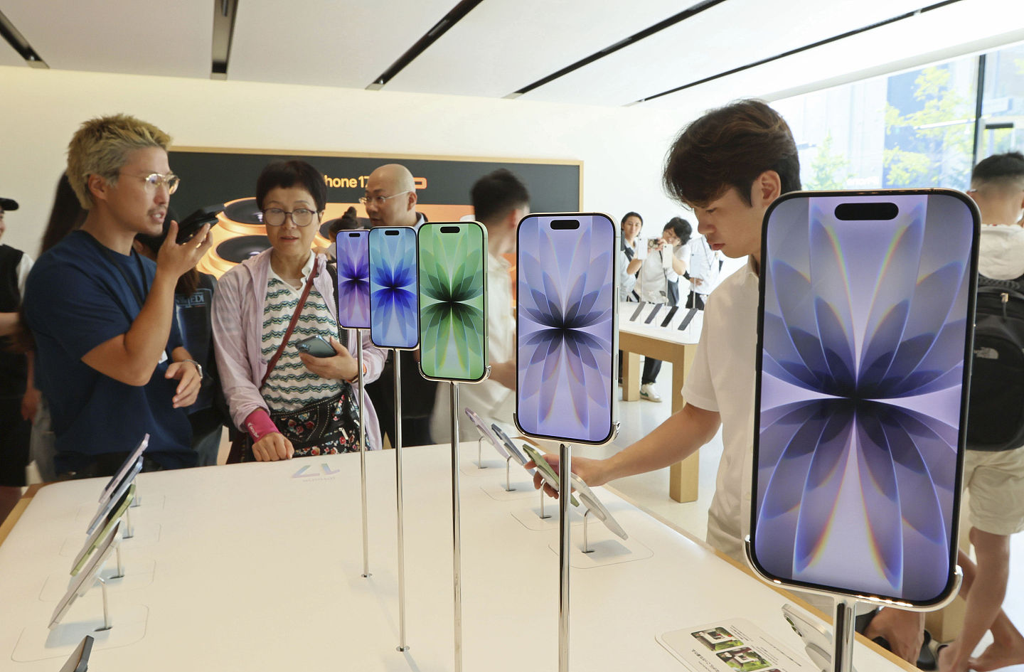 苹果失宠？日本iPhone市占率首度被Android超车！原因曝光（图） - 1