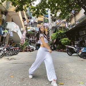 【美女】女版“李小龙”爆红网络,引网友围观:身材真绝(组图) - 9