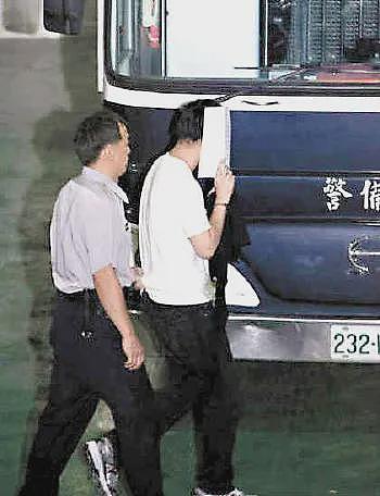 炸裂!除了继母,李宗瑞到底还迷奸了多少人(组图) - 20