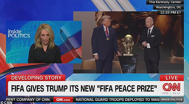 2026世界杯抽签揭晓！特朗普意外夺“和平奖”，CNN记者直播偷笑被全网听到（组图） - 12