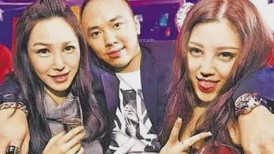 炸裂!除了继母,李宗瑞到底还迷奸了多少人(组图) - 12