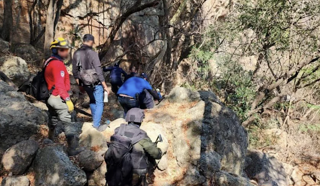 世界杯球场附近挖出“尸山” ，已找到456袋人类残骸（组图） - 7