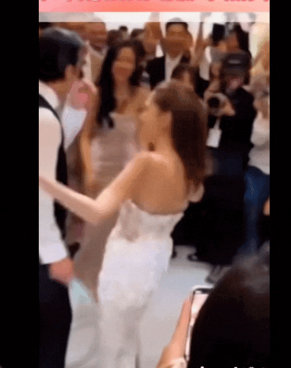 最帅浪子迎娶台湾“第一神颜女神”!网友:不敢想他们的孩子得多好看……(组图) - 12