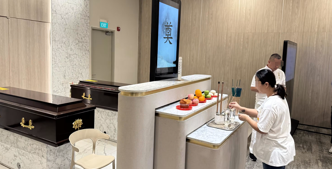 中国新移民父女新加坡双尸案后续:NUS女硕士有精神问题、已13年不上班、骨灰送回辽宁老家...(组图) - 3