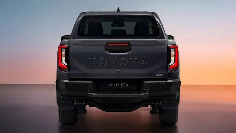Toyota Hilux BEV首批导入澳洲！丰田预告电动皮卡「价格不亲民但合理」（组图） - 8