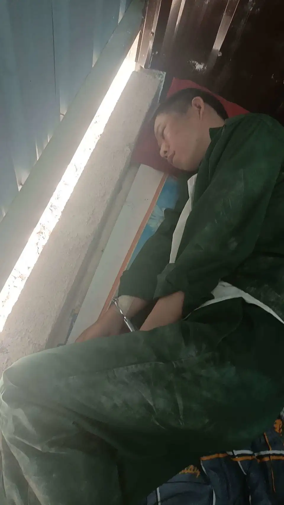 “肋骨戳进内脏，脚趾全部被掰断！”河南19岁青年疑陷缅北两度逃跑失败（视频/组图） - 3