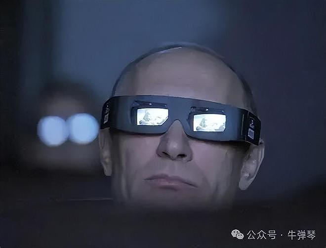牛弹琴：俄罗斯数百辆豪车瘫痪，是一个相当危险的信号（组图） - 1