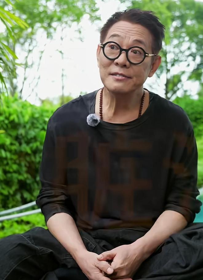 李连杰再次否认换心脏！关掉美颜满脸皱纹，坦言不想长寿活受罪（组图） - 3