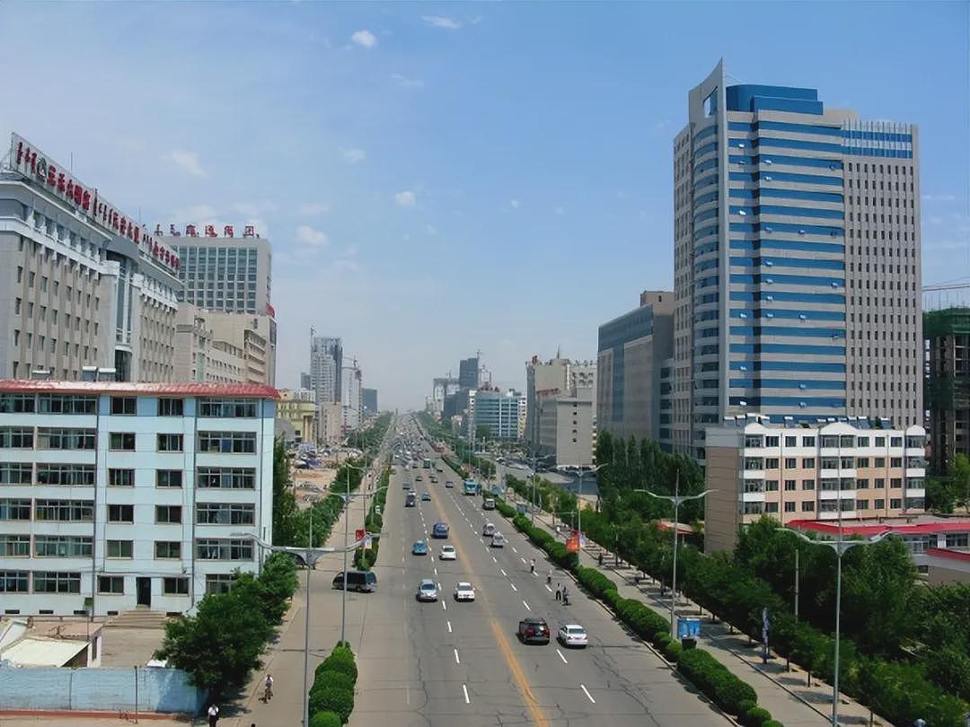 被全国嘲笑十年！昔日“鬼城”如今挤满人（组图） - 5