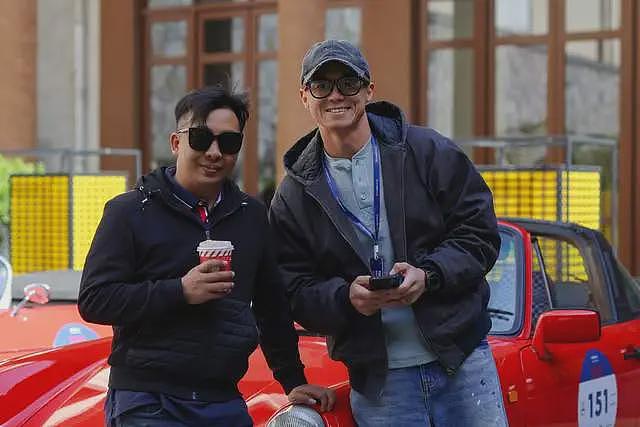 陈震被曝偷税后转战外网！新动态再惹非议，儿子受牵连，被扒美籍（组图） - 5