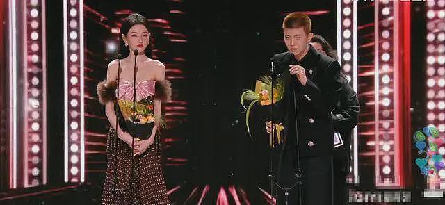 尖叫之夜双主桌，“万年老二”李一桐与白鹿比肩，宋祖儿或接棒杨幂（组图） - 12
