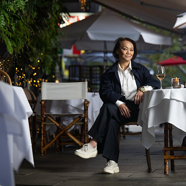 是个狠人！澳洲亚裔餐厅女老板靠会吵架，竟意外爆火！众人慕名而去（组图） - 8