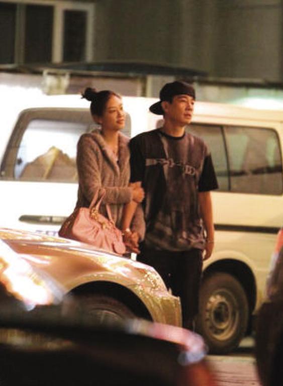 从“备胎歌王”到人生赢家，陈小春如何将一手烂牌打成王炸？（组图） - 24