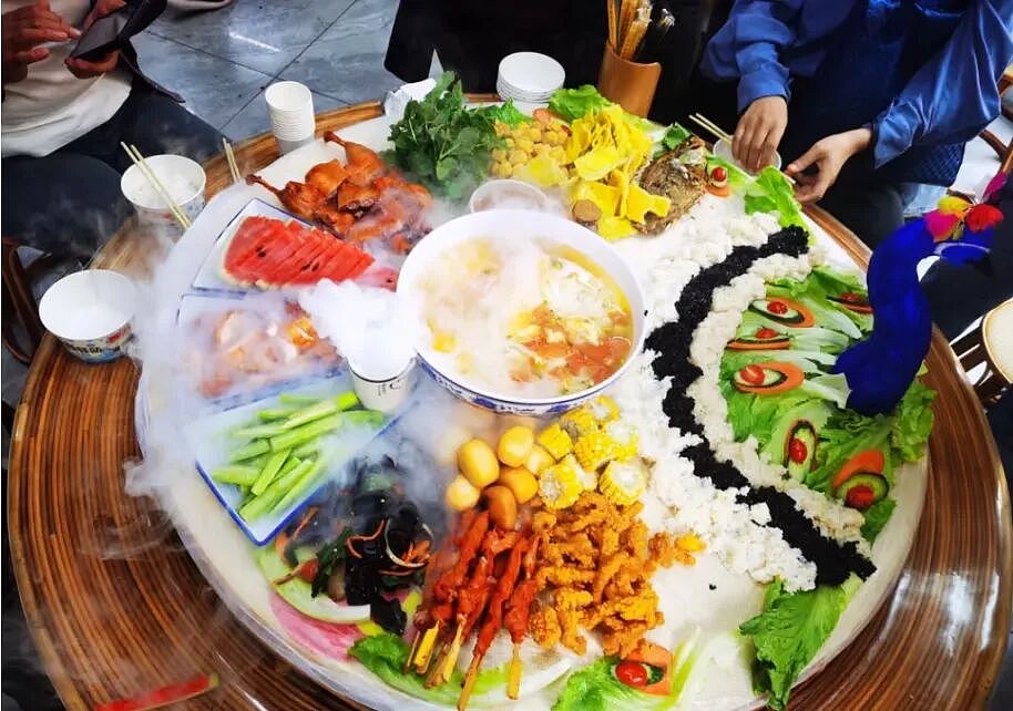 最“惨”寄生者:失业后,我在老年食堂蹭饭吃(组图) - 13
